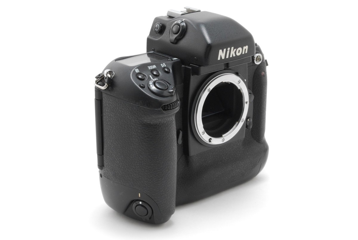 SALE [ N MINT ] Nikon F5 35mm SLR Film Camera Body Black F Mount