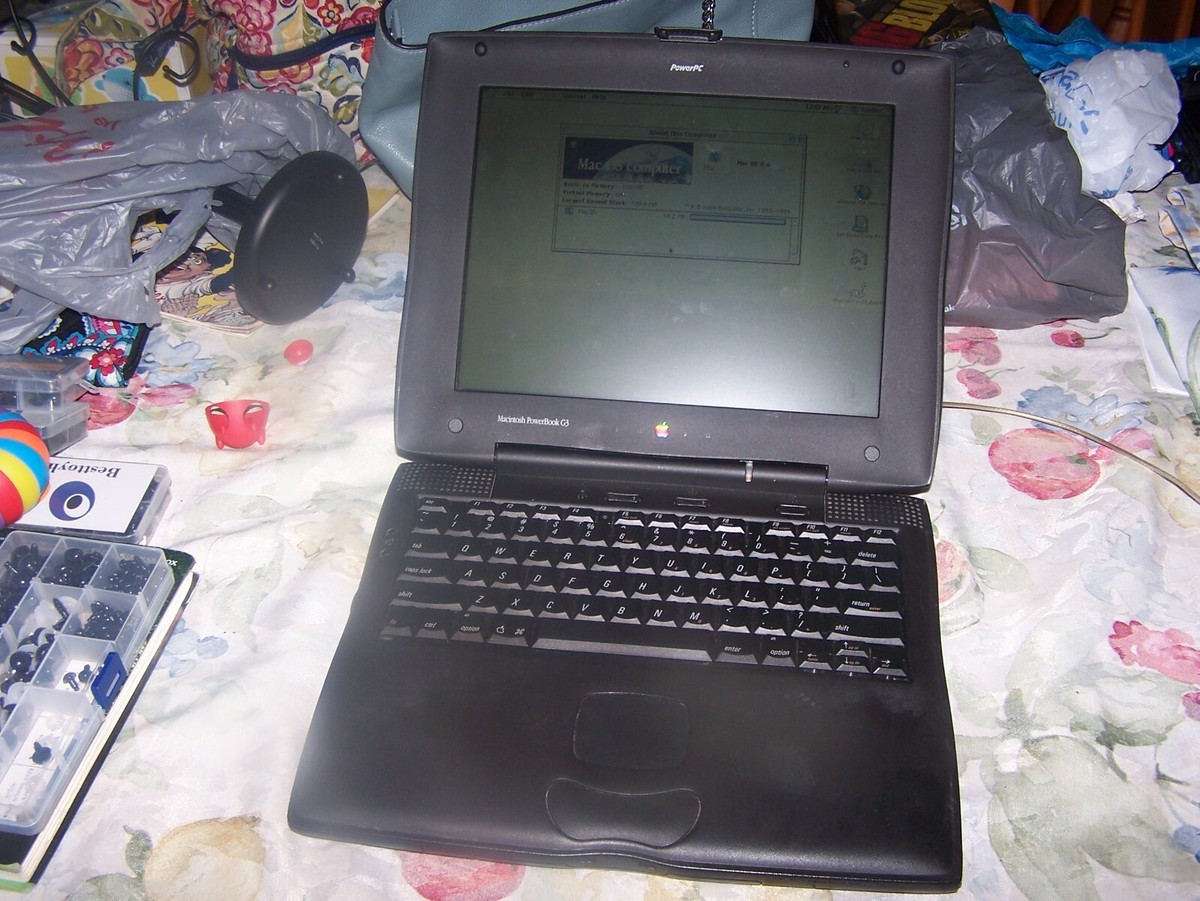 Macintosh PowerBook G3 M4753 128MB RAM, 2GB HD, CD Drive, OS 8.6