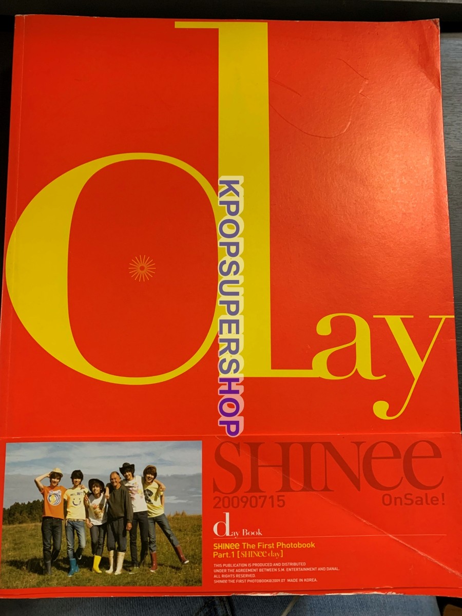SHINEE Day and Night 1st Photobook Set DVD Good Cond Rare OOP