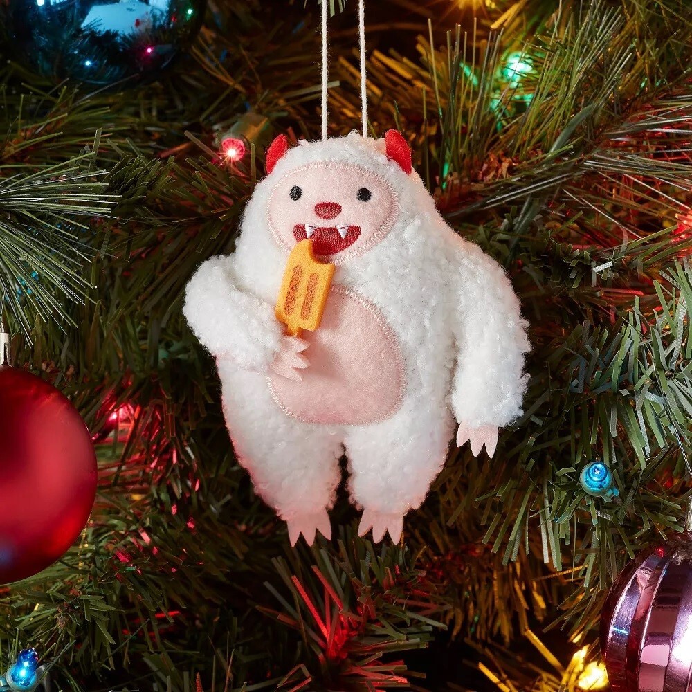 Target Wondershop Holiday 4.5” Ornament 2024 YETI EATING A