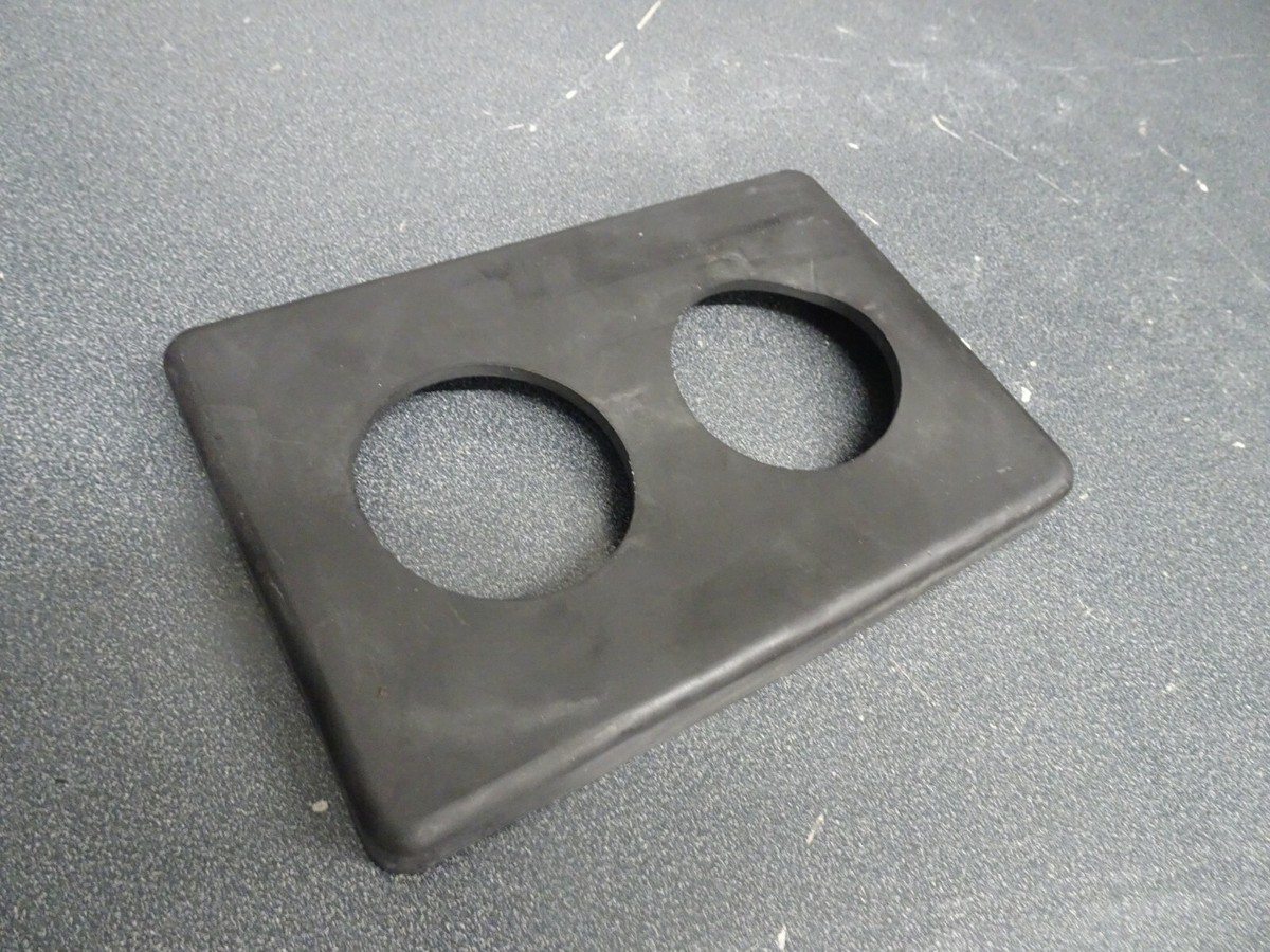 1995-2000 Kawasaki OEM Rubber Battery Mount Pad Damper 92160-3860