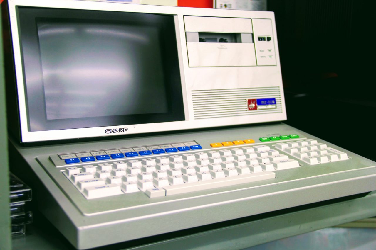 SHARP MZ-80B