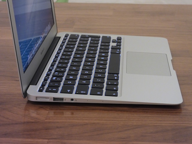 REVIEW: MacBook Air 11-inch (2013) - Tech Digest