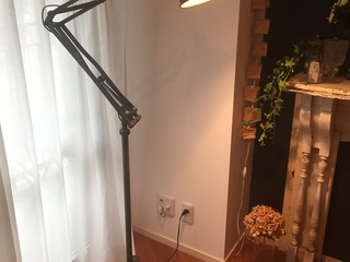 ツェツェのキュービストライト」 - AさんのTse＆Tse associeesの