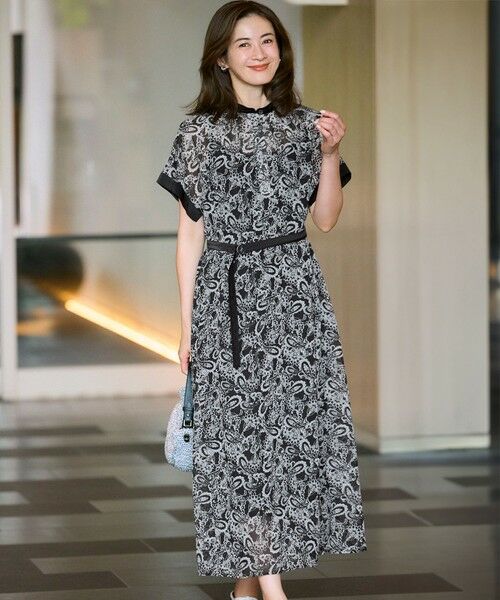 一部店舗限定/速乾性/洗える】モノトーンプリント ワンピース （ロング