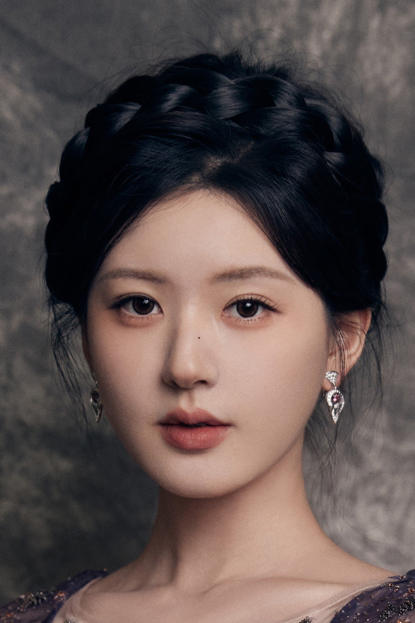 赵露思 - Profile Images — The Movie Database (TMDB)