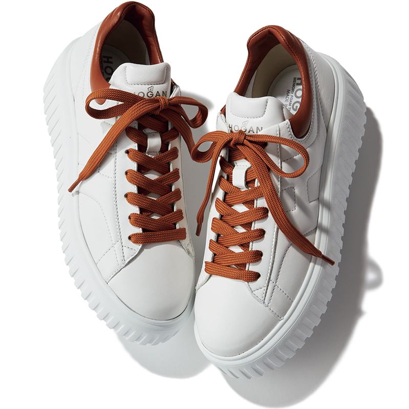 最新キレイめ白スニーカー】日本再上陸で話題の「HOGAN」ってどんな
