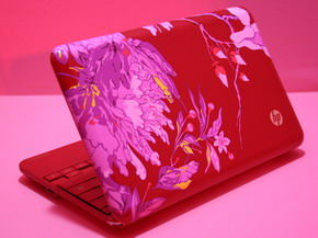 ヴィヴィアン・タム新作ファッションとしてHPのミニPCが登場 - ITmedia ＋D