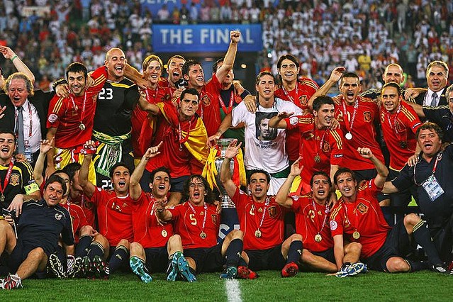 EURO伝説のユニ！「トーレス決勝弾で戴冠」スペイン代表、2008
