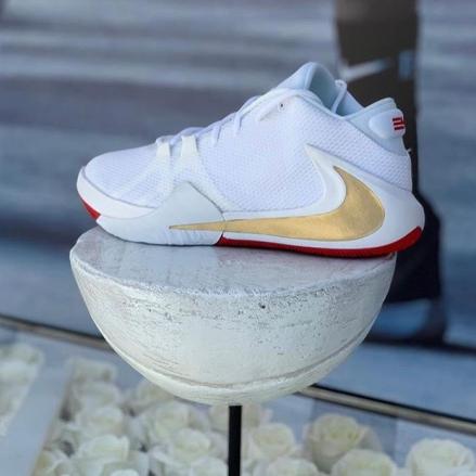 国内8月1日発売予定】ナイキ ズーム フリーク 1 