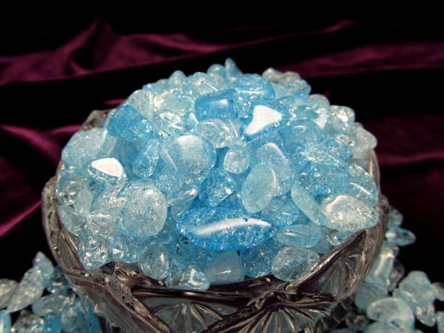 AAA ブルー 水色 カラー きらきら爆裂水晶さざれ 200グラム 粒の大きさ