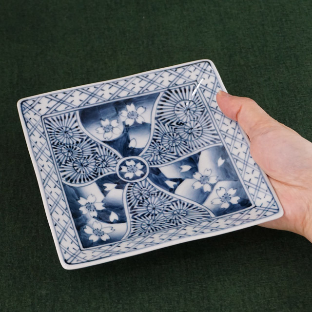 そうた窯｜染付桜祥瑞正角皿