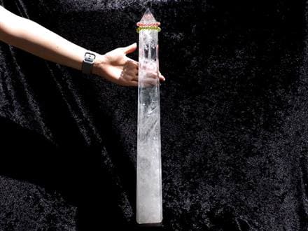 ◇巨大！最大級サイズの水晶ポイント◇美しい虹入り◇インテリアや空間