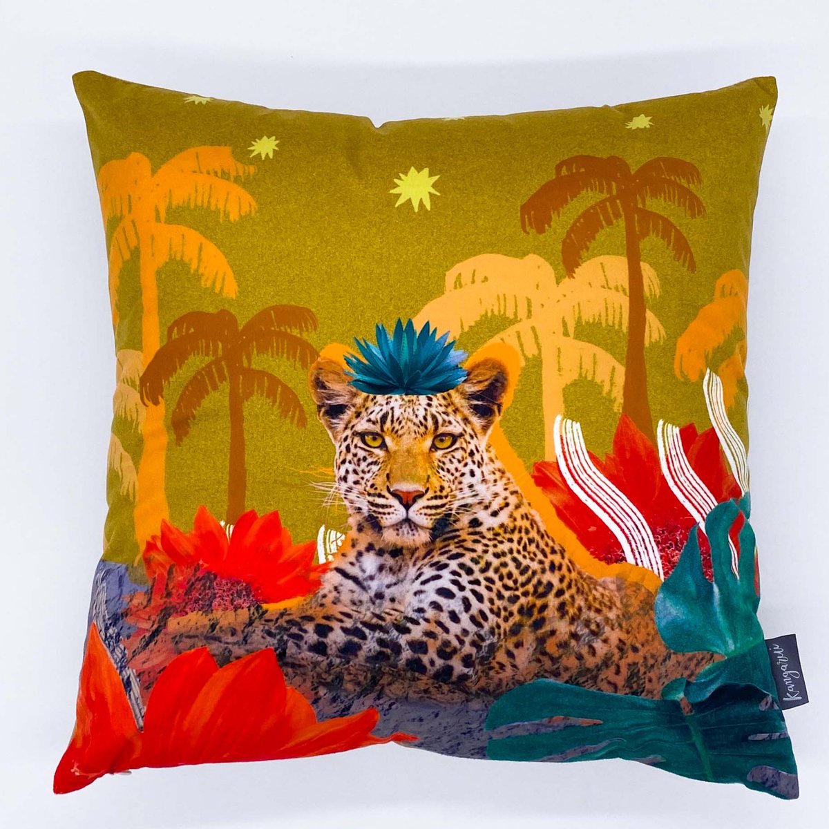 エクスプローラークッションカバー Sandy Leopard | Kangarui