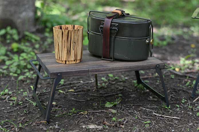 サブとして忍ばせておきたい軽量おしゃれミニテーブル8選 | CAMP HACK
