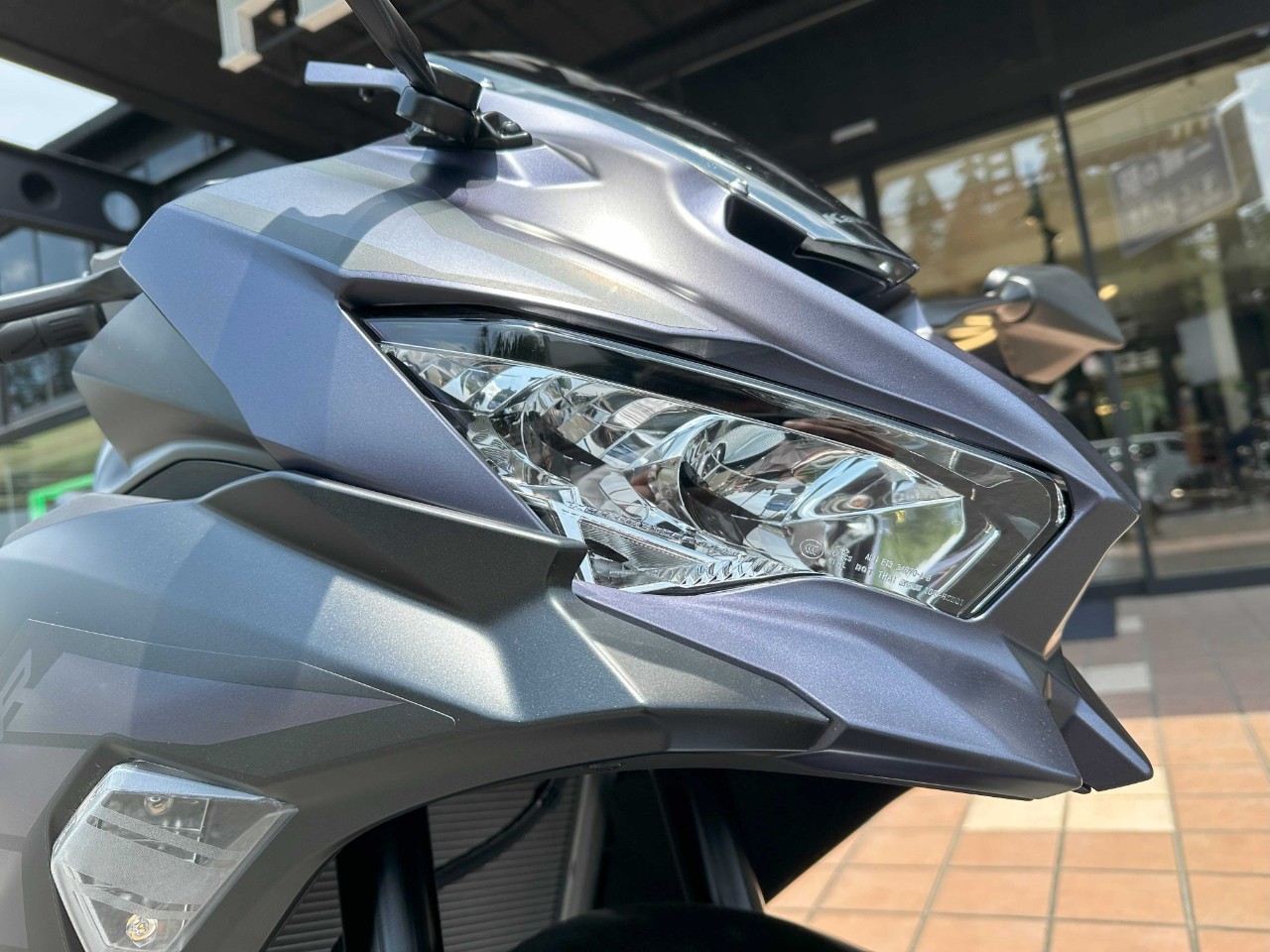 2025年モデル「Ninja ZX-25R SE」入荷しまし| BDSバイクセンサー