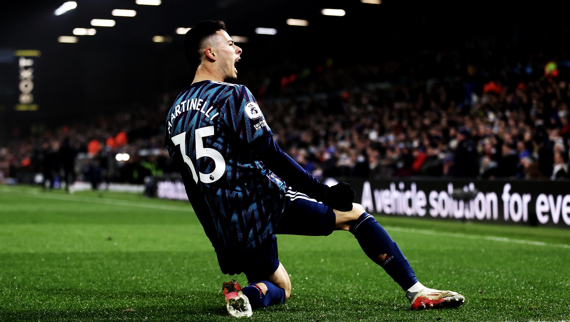 僕らは若い。だけど強いんだ」躍動するアーセナル20歳FWマルティネッリ