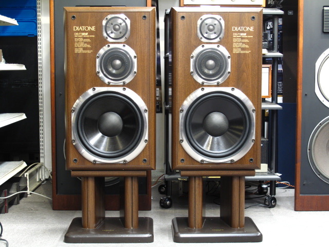 DS-77HR WN+DK-77 WN DIATONE - 中古オーディオ 高価買取・販売