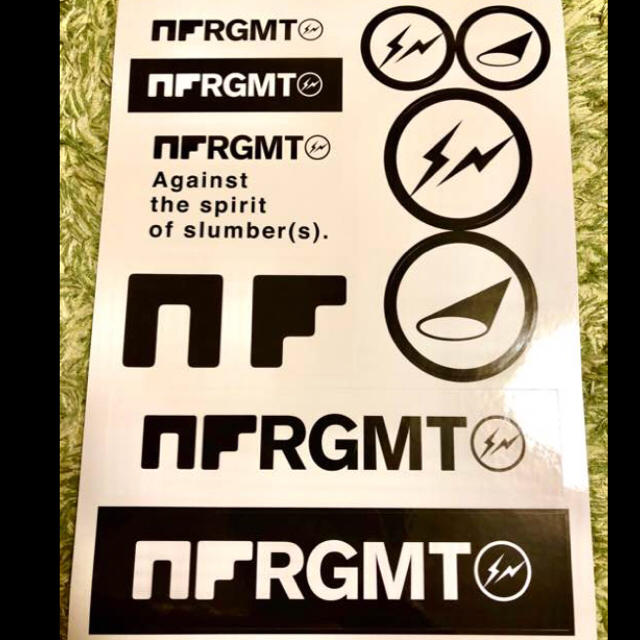 FRAGMENT - 即納 最安 NF × fragment design 限定ステッカーの通販 by