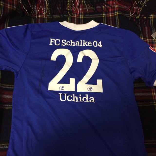 内田篤人 サイン入りユニフォームの通販 by green cafe*｜ラクマ