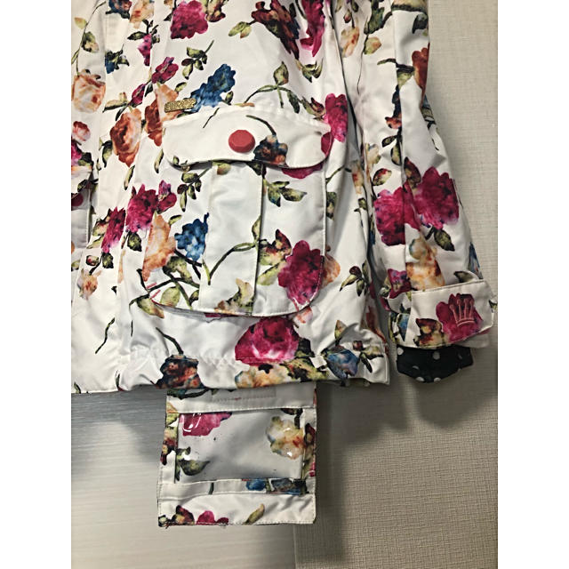 スノボウェア(上) SiROP 花柄の通販 by まみ's shop｜ラクマ