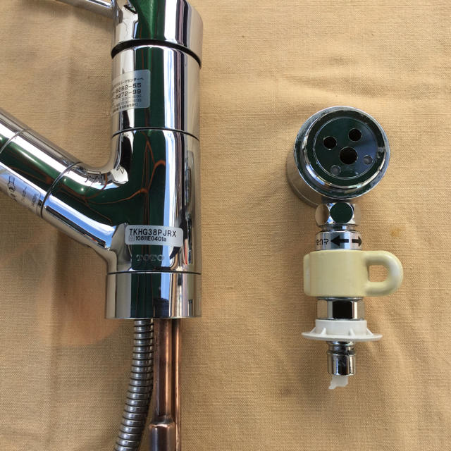 TOTO - 混合水栓☆TOTO 浄水器兼用 シャワーTKHG38PJ☆食洗機分岐金具