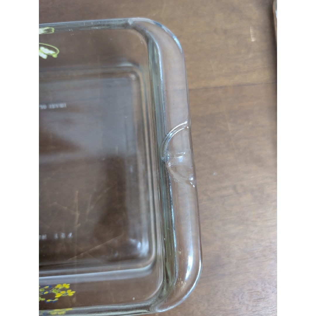 Pyrex - 昭和レトロ】蓋付きガラス製保存容器オールドパイレックス花柄