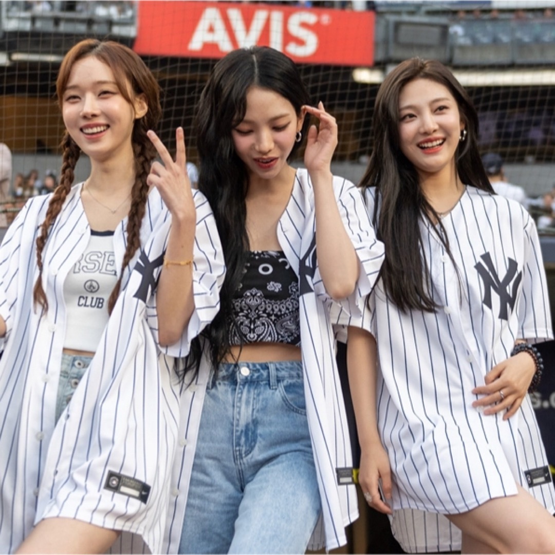 aespa - aespa エスパ winter ウィンター ユニフォーム Tシャツの通販