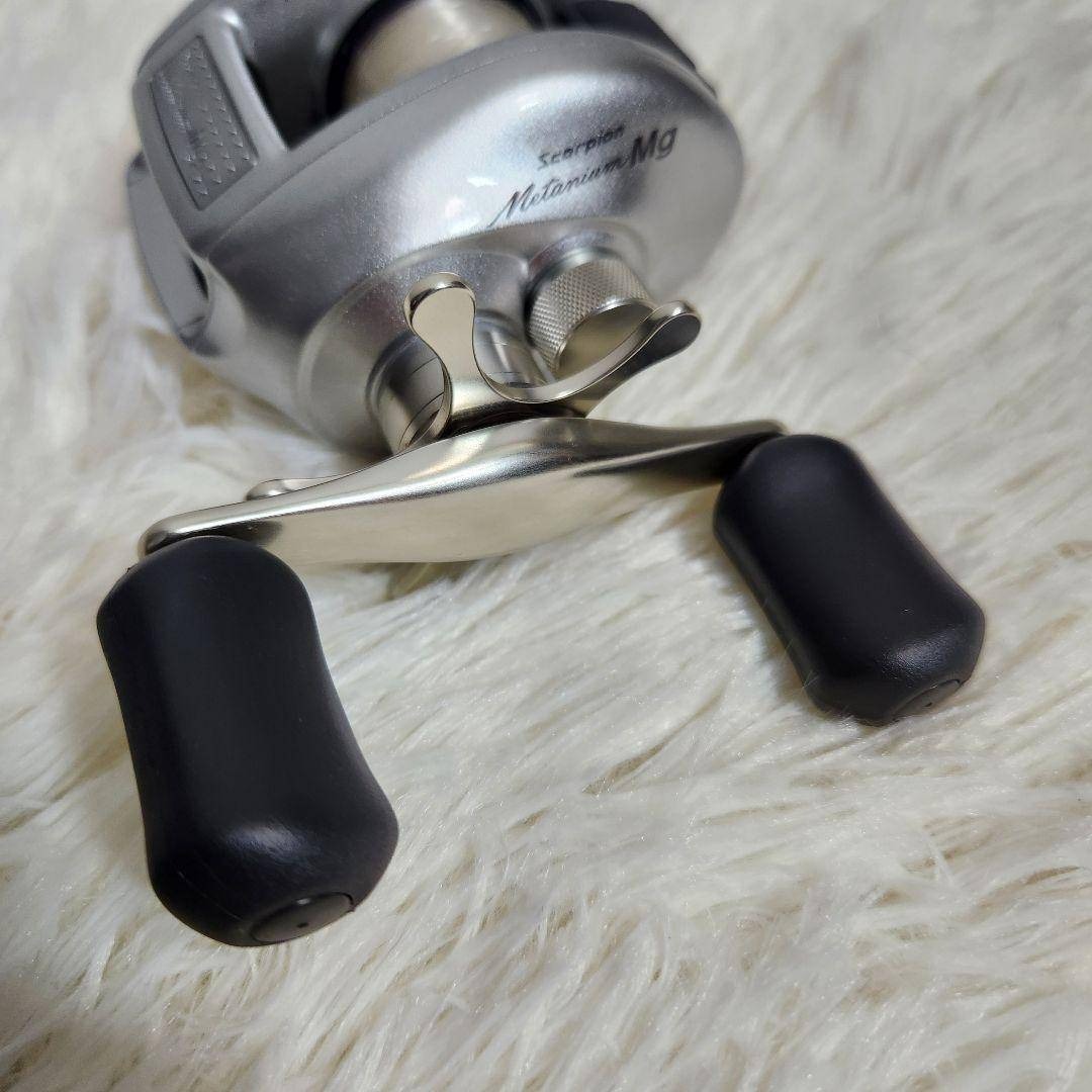 ほぼ新品】シマノ スコーピオン メタニウムMg 左巻き 00の通販 by ぽぬ