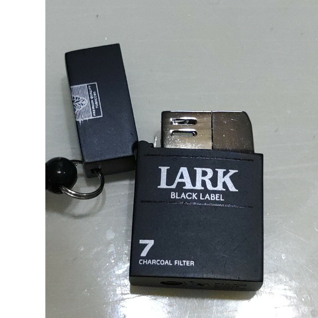 ラーク ミニライター ブラックレーベル リール付き かわいいライター