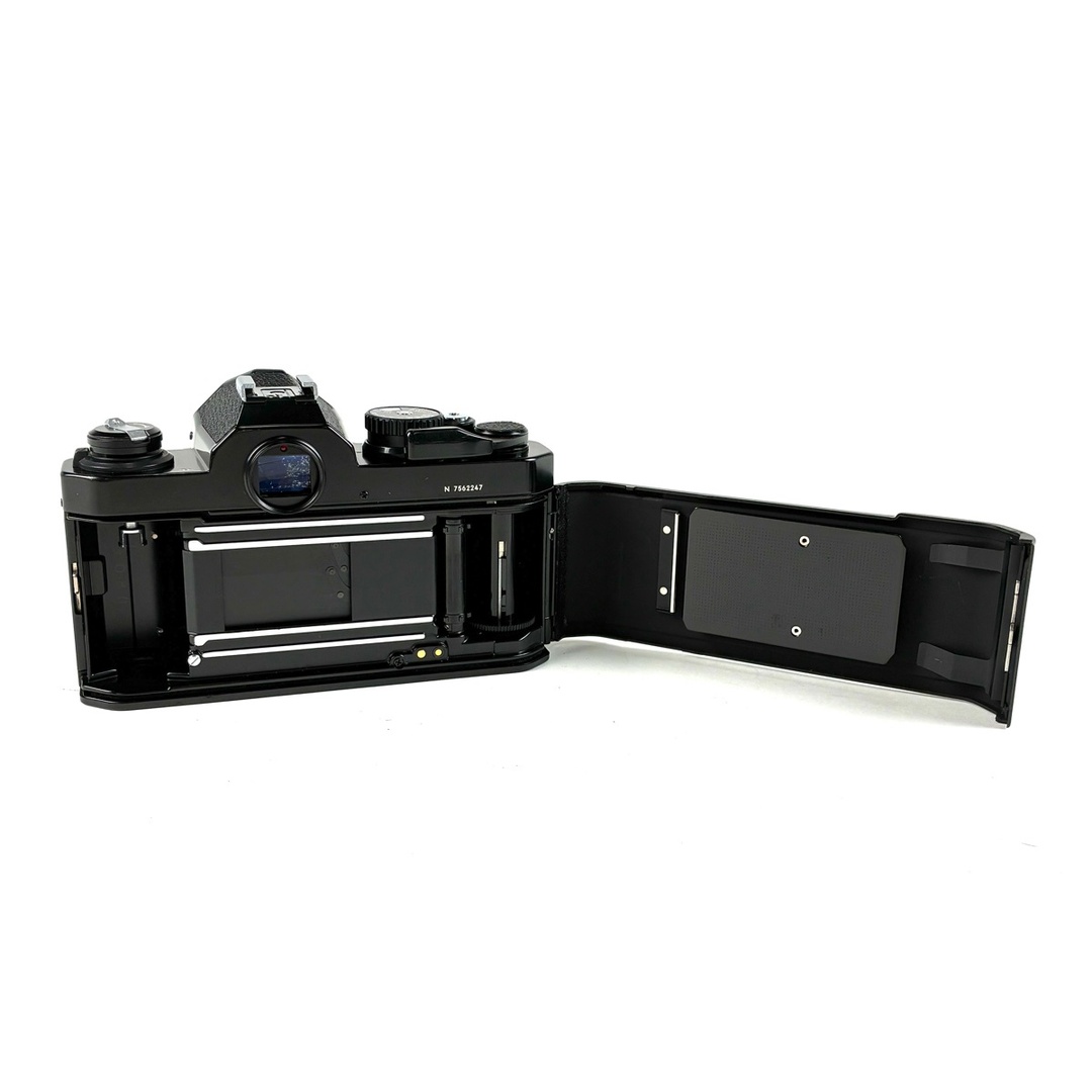ニコン NEW FM2 ブラック ボディ 中古の通販 by バイセル ラクマ店｜ラクマ