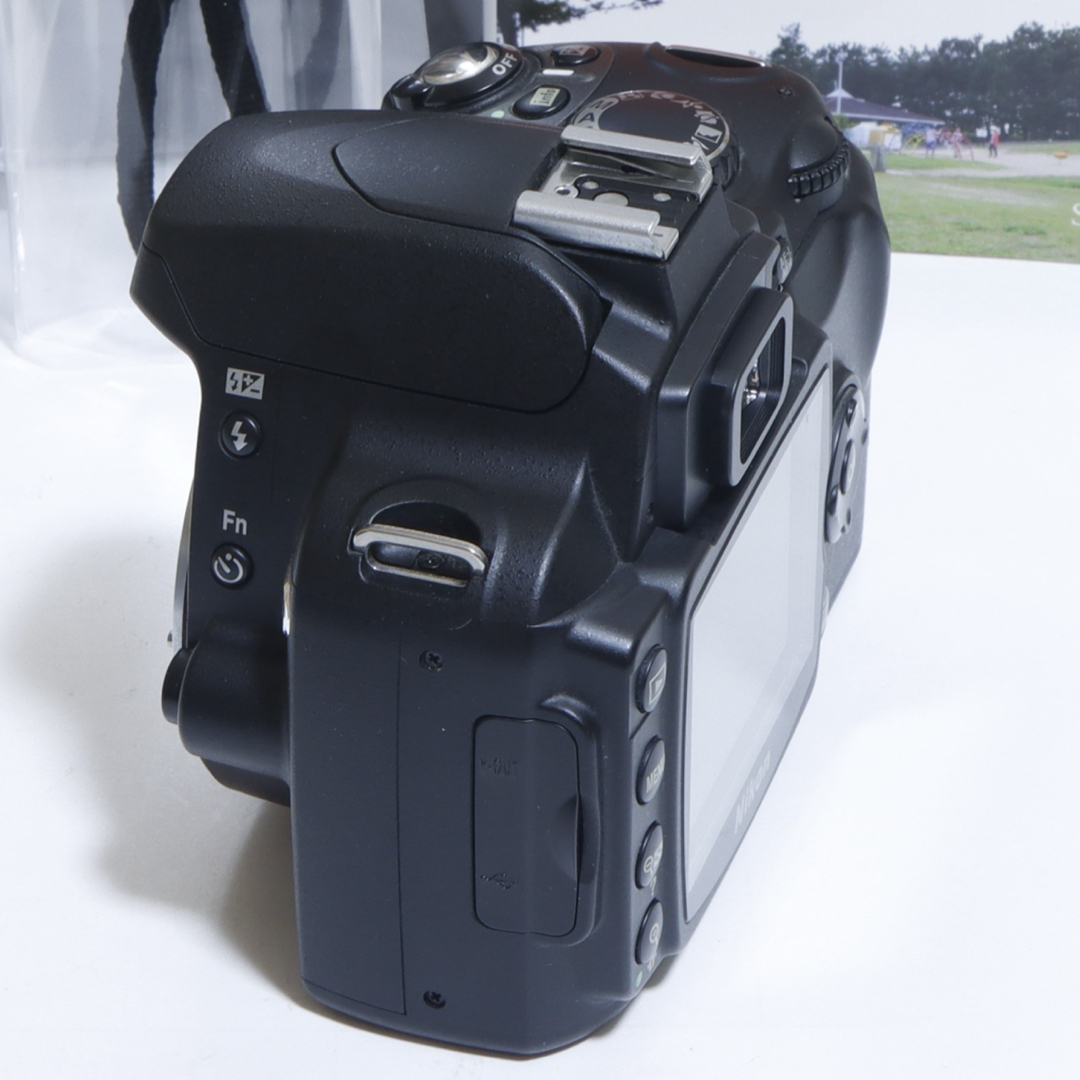 Nikon - ☆スマホに送れる一眼レフ☆定番機!!☆ Nikon D40セットの通販