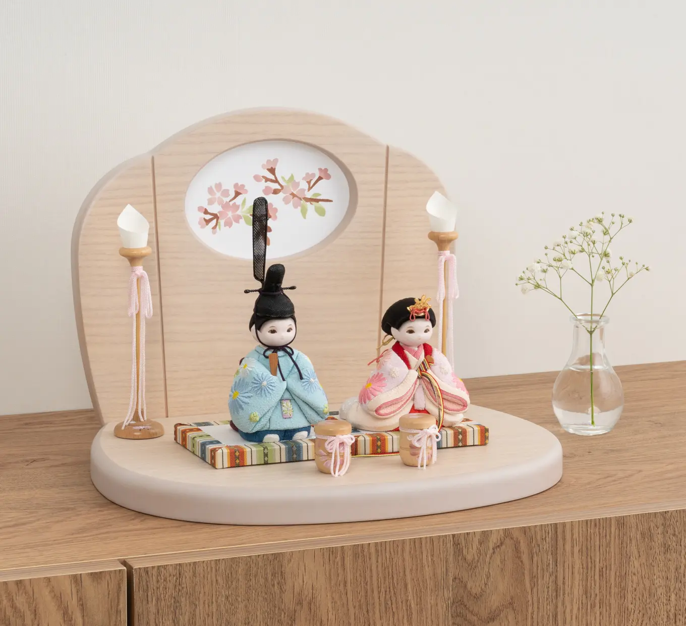 雛人形「そよそよ 京刺繍・雛菊・桃色」｜雛人形の通販 ふらここ