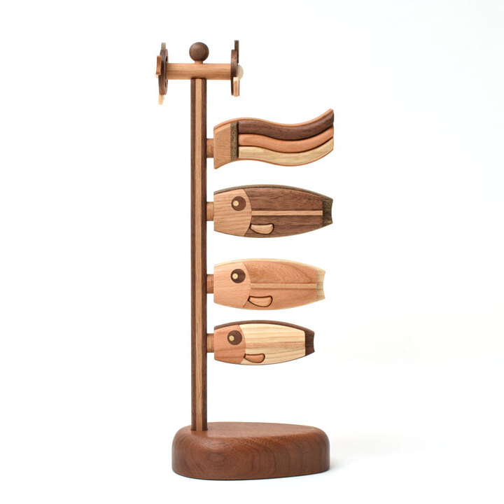 五月人形「木製鯉のぼり 喜（小）」 (ゴガツニンギョウ モクセイ