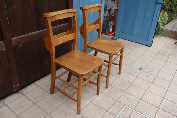 値下げ/アンティークのチャーチチェア2脚セットです。クラシカルな