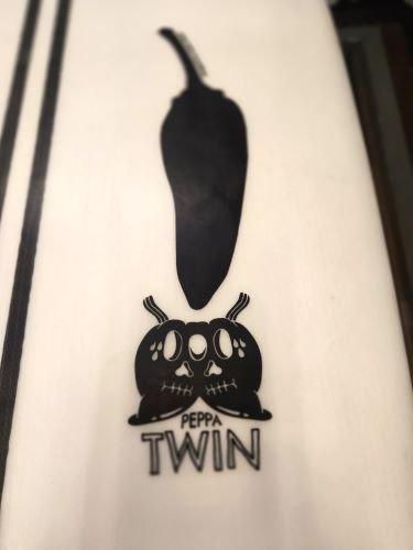 USED CHILLI - PEPPA TWIN TWINTECH EPS 5.6 チリサーフボード