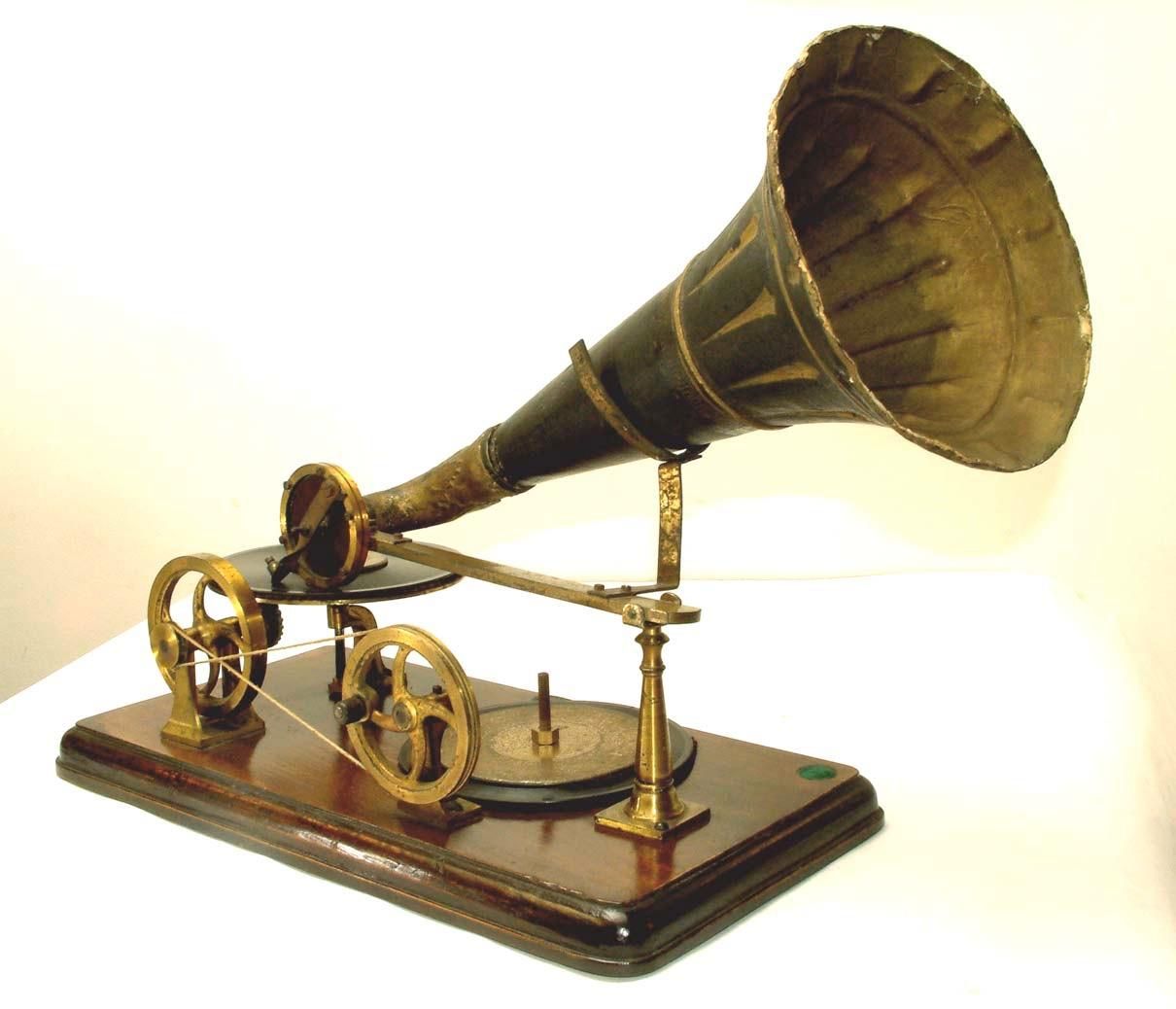 シェルマンアートワークスの蓄音機について - 蓄音機とSPレコードの