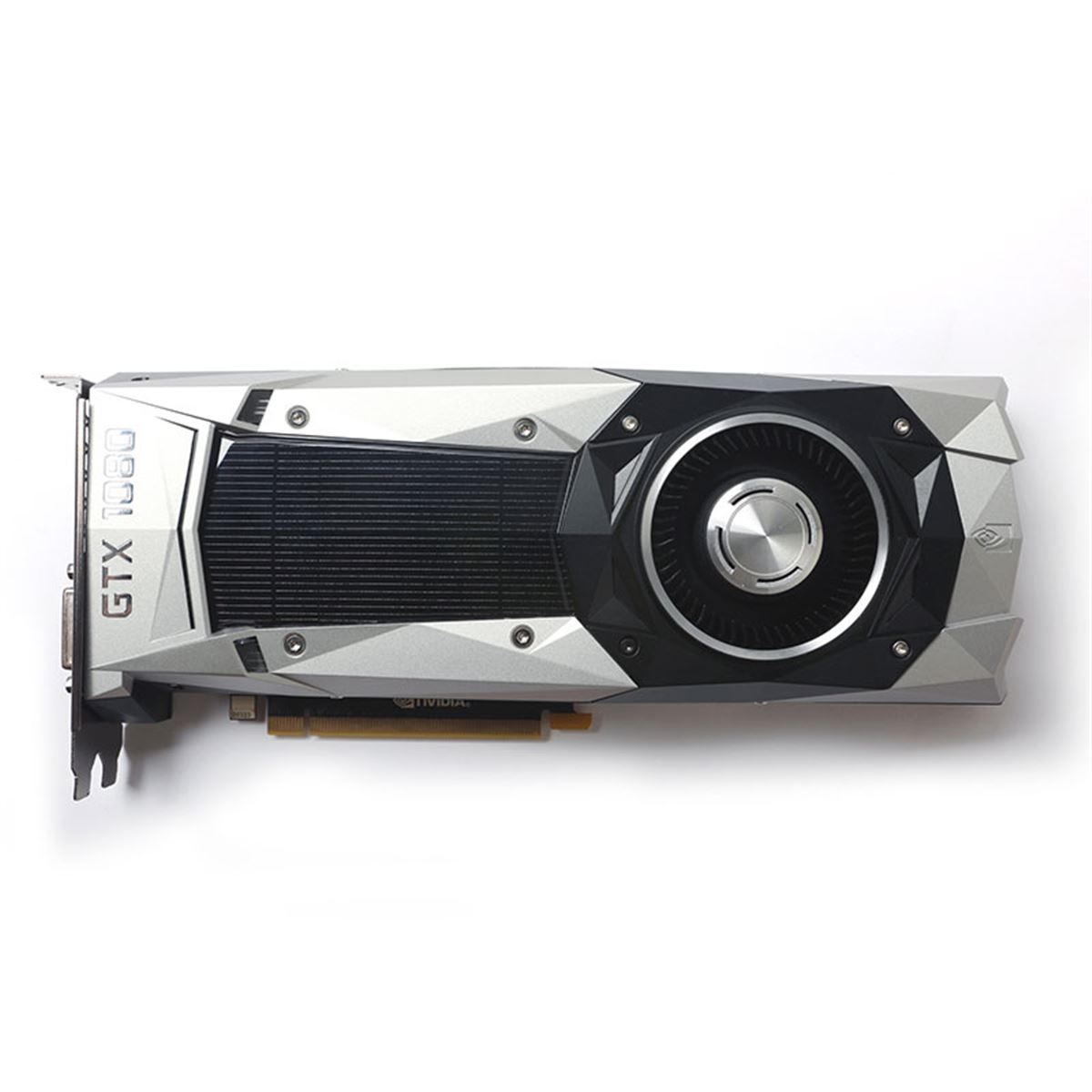 ZOTAC、税別93,800円のGeForce GTX 1080搭載ビデオカード - 価格.com