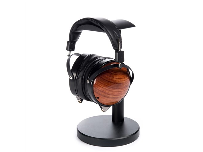 AUDEZE、平面駆動型ヘッドホン「LCD-XC」の簡易パッケージモデル発売