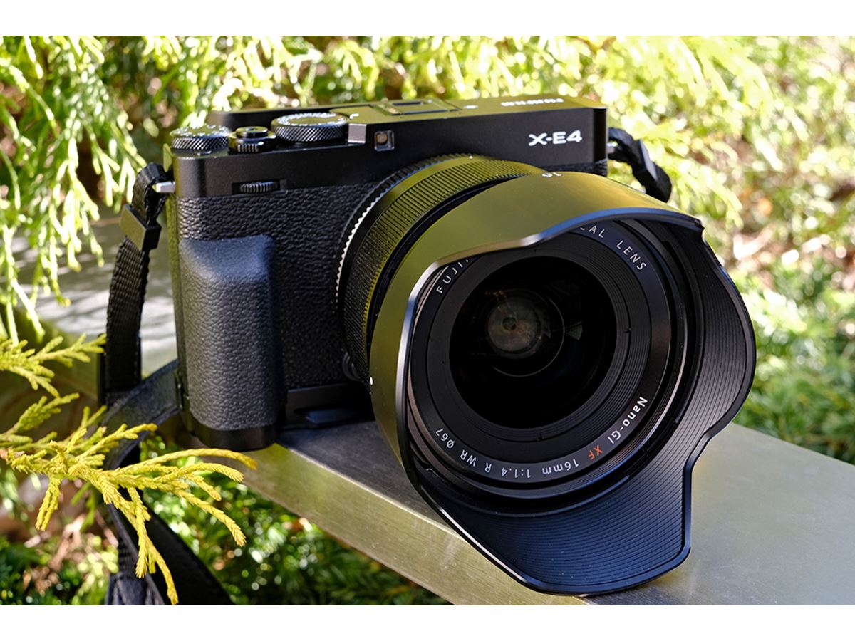 富士フイルム「X-E4」と「XF16mmF1.4 R WR」で飯田橋と善福寺川の春を