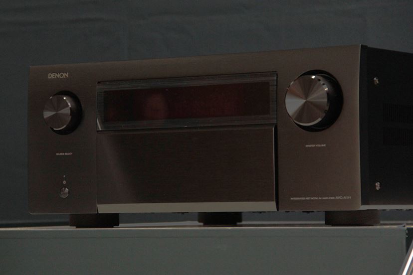 デノン最上位AVアンプ「AVC-A1H」、マランツ「AV10」「AMP10」参考展示