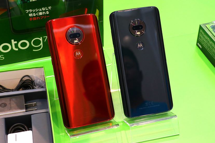 モトローラ、高コスパな「moto g7」発表。上位機種は光学式手ブレ補正