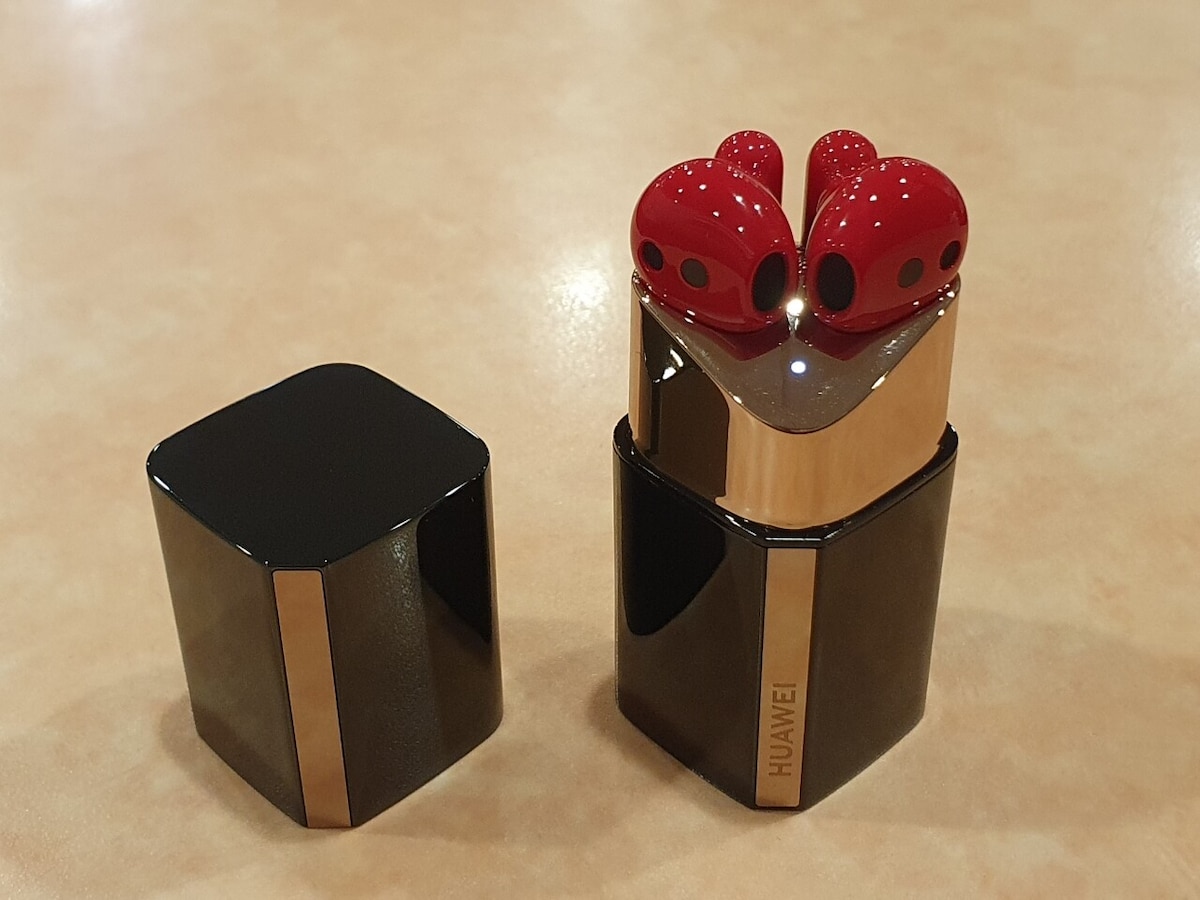 口紅デザインの完全ワイヤレスイヤホン「HUAWEI FreeBuds Lipstick」が