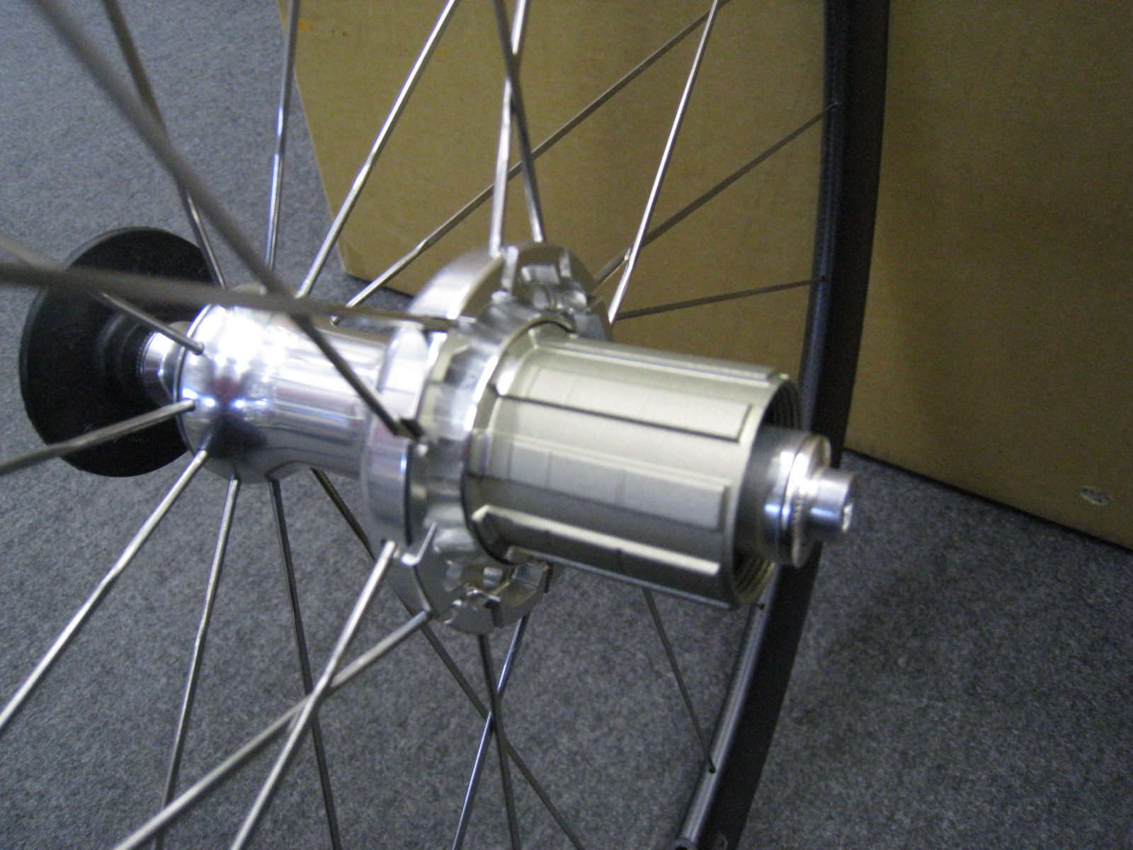 BOMA カーボンチューブラー TH-9 : -INFINITY-兵庫県唯一のロード