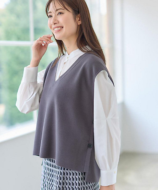 WEB先行カラーあり／セットアップ可】Vネックニットベスト