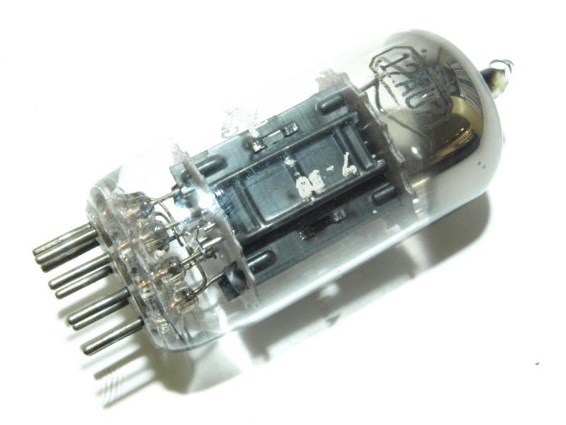 カメラのいわもと：真空管 12AU7、ECC82、同等管、類似管商品在庫一覧