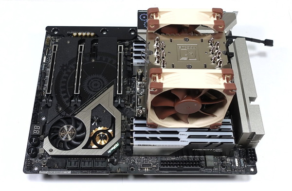 ASRock TRX40 Taichi」をレビュー。ATXサイズで32コアスリッパに完全