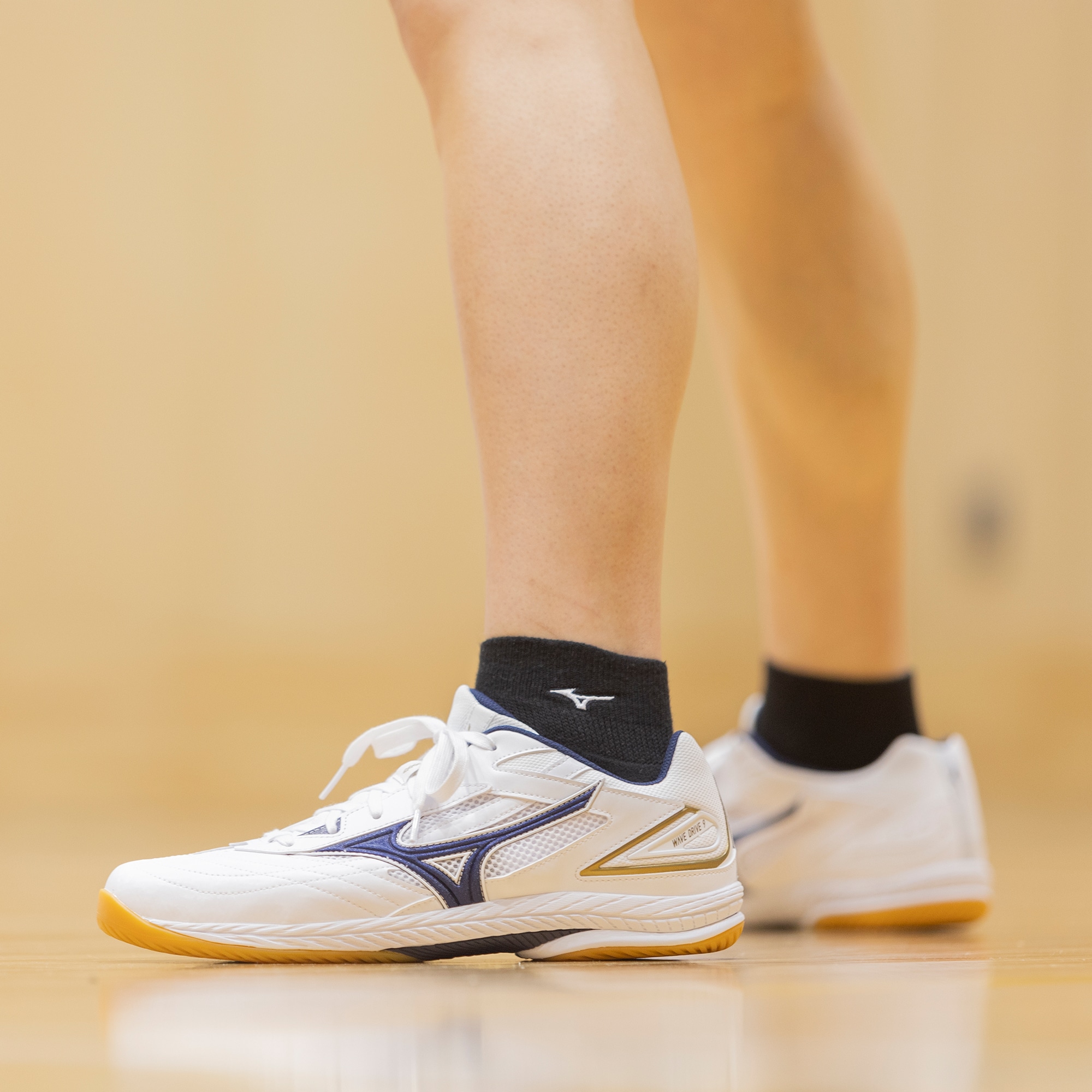 ウエーブドライブ9(卓球)|81GA2205|シューズ|卓球|ミズノ公式オンライン