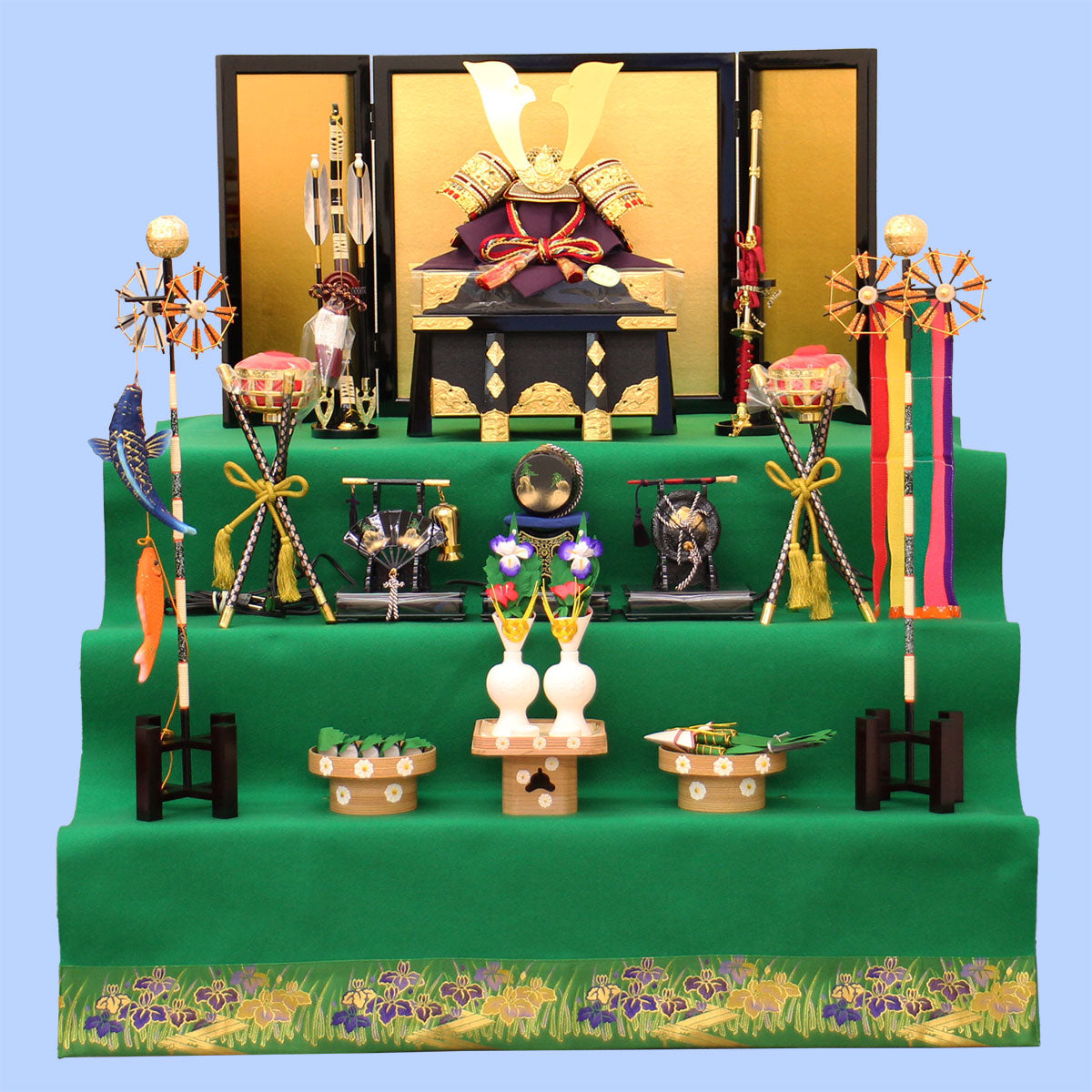 五月人形 兜飾り 幅 90㎝12号赤中白兜 三段飾り – 寿鳳人形の東芸