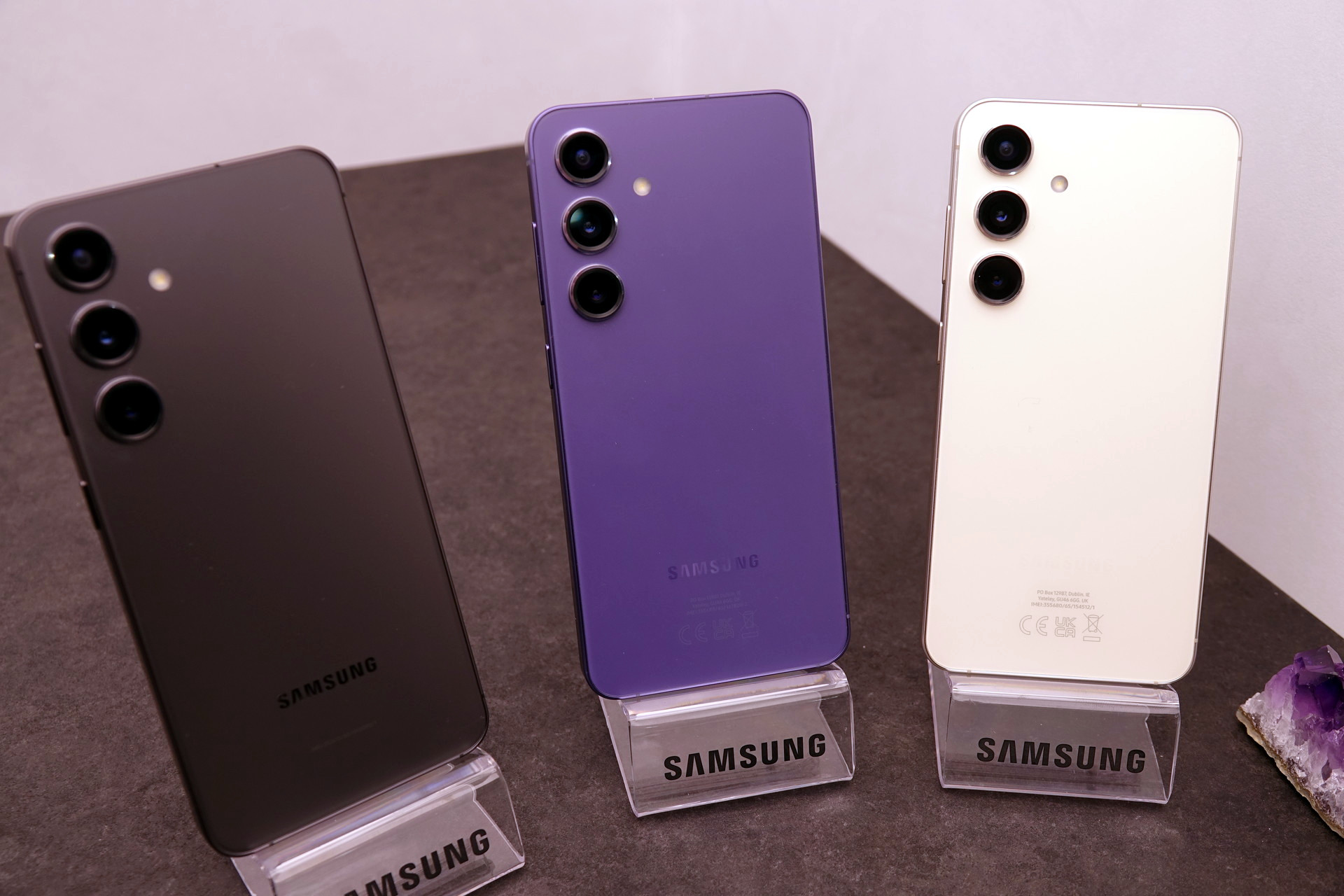 Galaxy S24」のSIMフリー版、11日に発売 - ケータイ Watch